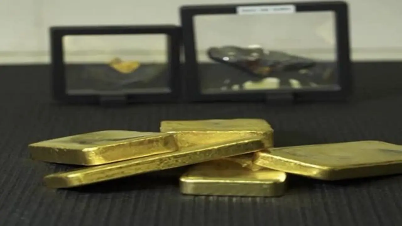 سعر الذهب يهبط إلى أدنى مستوى له منذ 7 أشهر وسط قلق الفائدة